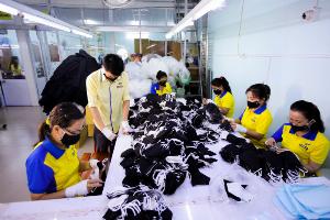 Khẩu trang vải Dony May gia công khẩu trang, xưởng, cơ sở may khẩu trang vải in logo kháng khuẩn giá rẻ