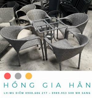 Bộ bàn ghế mây nhựa Hồng Gia Hân BGM22