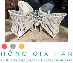 Bàn ghế mây nhựa Hồng Gia Hân BGM36