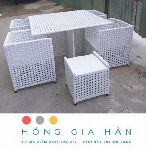 Bộ bàn ghế mây nhựa Hồng Gia Hân BGM39