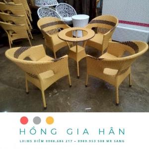Bộ bàn ghế mây nhựa Hồng Gia Hân BGM42