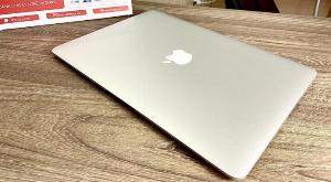 Macbook air 2015 13inch i5 8GB SSD 128GB Đẹp 99%