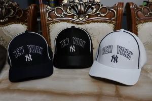 Nón kết nam nữ thời trang cao cấp New York trắng đen