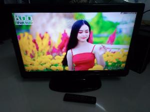 Sharp 32 in Full HD màn hình đẹp zin