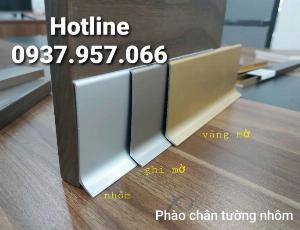 Nẹp len chân tường hợp kim