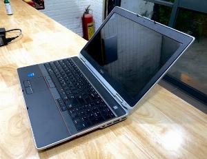 Laptop Dell Latitude E6520 Core i7-2620M Ram 4GB SSD 128GB VGA ON Màn Hình 15.6 Inch Máy Vỏ Nhôm Đẹp