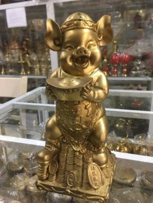 Tượng Heo Phong Thủy Ôm Thỏi Vàng,bằng đồng Cao 33cm Hàng Chính Hãng