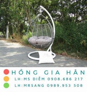 Cần thanh lý xích đu mây nhựa Hồng Gia Hân XD210