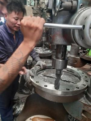 Mặt bích van Co Tê