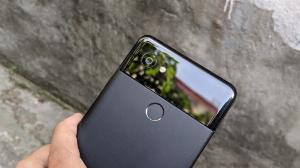 Điện thoại Google Pixel 2 XL