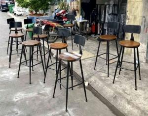 Ghế bar sắt mặt gỗ hàng thiết kế theo yêu cầu