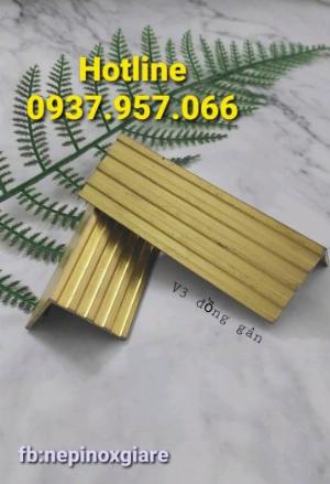 Nẹp đồng chống trơn V30
