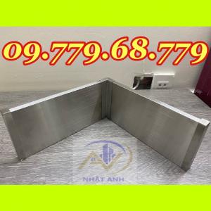 Len chân tường inox 304 , nẹp len chân tường inox , len chân tường inox