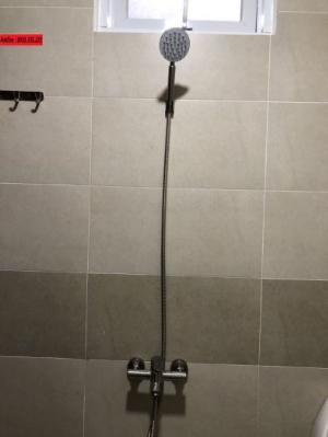 Thiết bị trong phòng tắm