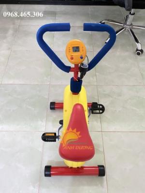 Máy tập xe đạp trẻ em