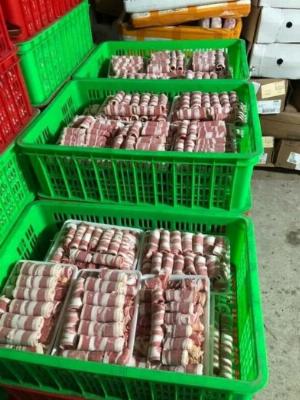 Ba chỉ bò mĩ cuộn thả lẩu