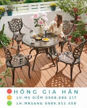 Bàn ghế kiểu sân vườn hiện đại Hồng Gia Hân N044