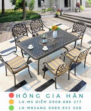 Bàn ghế kiểu sân vườn hiện đại Hồng Gia Hân N045