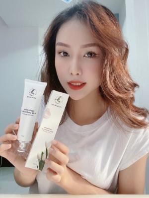 Sữa Rửa Mặt Trắng Da Ngừa Mụn KN Beauty Hydrating Cleansing Milk 100g