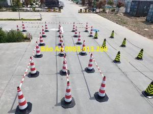 Thanh nối cọc tiêu , thanh ngang nối cọc tiêu