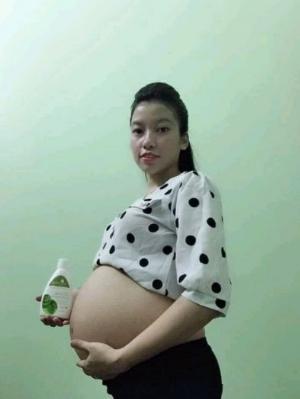 Dung dịch vệ sinh phụ nữ trầu không mẫu mới
