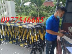 Sản xuất rào chắn chốt, hàng rào di chuyển, rào chắn lối đi tại Hà Nội mới 100%
