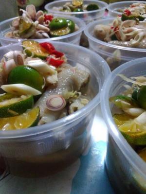 Chân gà sả tắc 30k