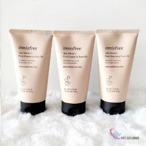Sữa Rửa Mặt Tro Núi Lửa Innisfree Jeju Volcanic Pore Cleansing Foam Hàn Quốc 150ml