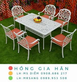 Nội thất nhôm đúc cho sân vườn Hồng Gia Hân A113