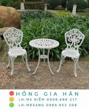 Bàn ghế nhôm đúc sân vườn Hồng Gia Hân A133