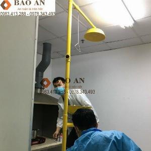 Bồn rửa mắt kết hợp tắm khẩn cấp