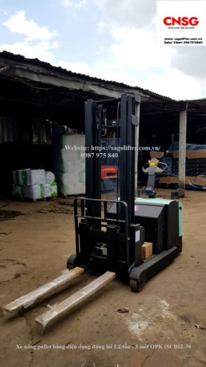 Cần bán xe nâng điện cao 1.2 tấn cao cấp Nhật Bản
