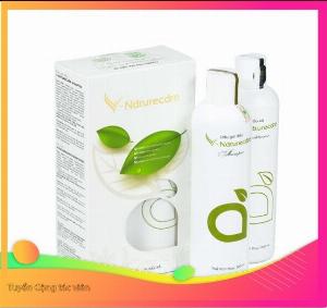 Dầu gội V-natucare thiên nhiên, giúp tóc chắc khỏe óng mượt rạng ngời
