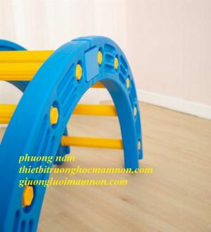 Vòng vận động thể chất cho bé