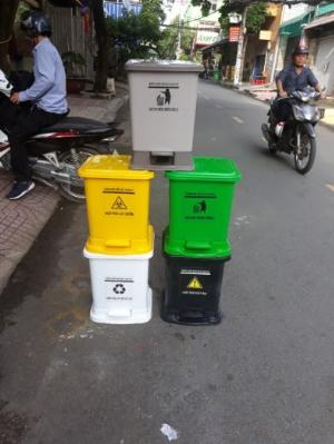 Thùng rác y tế đạp chân 25 lít