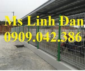 Hàng rào lưới thép sơn tĩnh điện gập tam giác