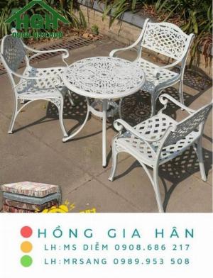 Bộ bàn ghế nhôm đúc sang trọng Hồng Gia Hân MS912