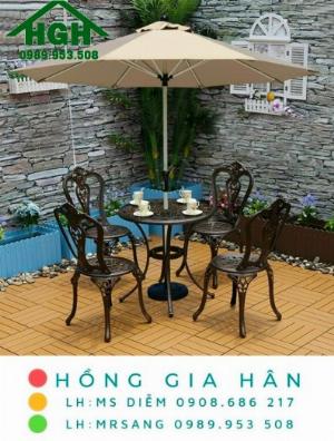 Bộ bàn ghế sân vườn nhôm đúc nhập khẩu Hồng Gia Hân MS917