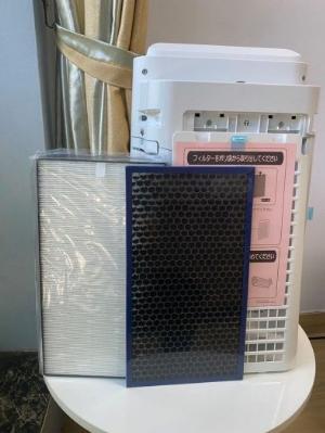 Máy lọc không khí và bù ẩm SHARP KC-J50-w