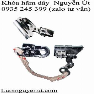 Khóa hãm kẹp dây đu sơn nước