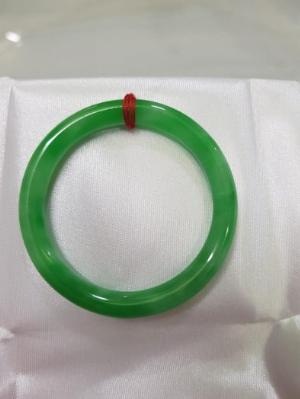 Vòng CẨM THẠCH Lý Đẹp Ni 48mm x cọng 7mm Màu Xanh Lý