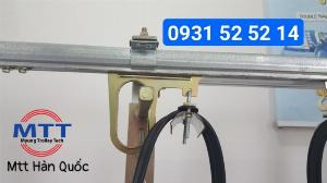Con lăn dẫn đầu máng ray c cầu trục 30x40