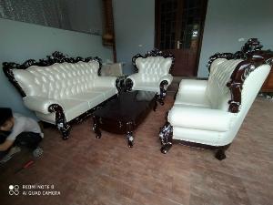 TIN ĐỒN về ghế làm nail cổ điển hoàng gia châu Âu đang làm mưa làm gió tại Bến Cát, Bình Dương !!!