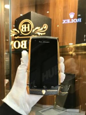 Điện thoại  Vertu Lamborghini 88 Tauri