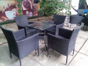 Bàn Ghế cafe cần thanh lý
