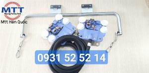 Tay giữ chổi tiếp điện hộp kín