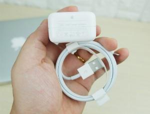 Bộ sạc Apple 10W USB Power Adapter (sạc chuẩn dành cho iPad) có thể dùng cho iphone