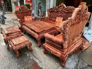 Bộ Bàn Ghế Tân Cổ Điển Hoàng Gia Đục 2 Mặt Gỗ Hương Đá