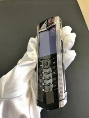 Điện thoại vertu clous deparis chính hãng độ mới trên 90%
