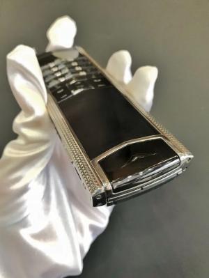 Điện thoại vertu clous deparis chính hãng độ mới trên 90%